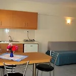 Acropolis Aparthotel Hersonissos (Crete)