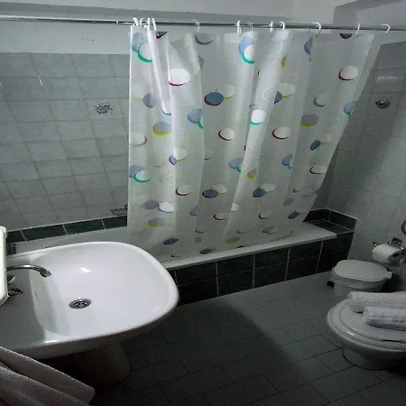 Hotel apartamentowy Acropolis 3*