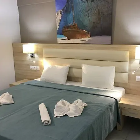 Acropolis Hotel apartamentowy Hersonissos (Crete)