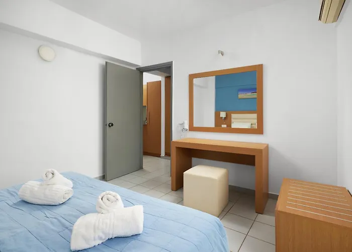 Hotel apartamentowy Acropolis Hersonissos (Crete)