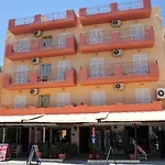 Acropolis Aparthotel