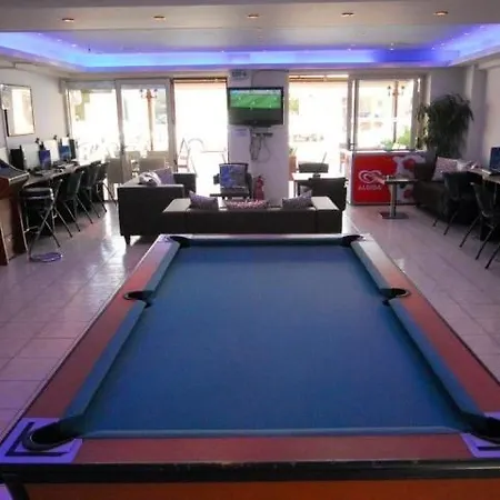 Hotel de apartamente Acropolis Hersonissos (Crete)