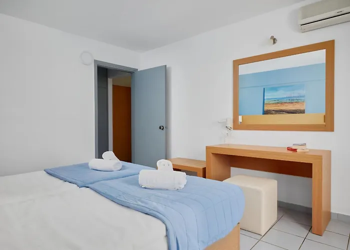 Acropolis 3* Hersonissos (Crete)