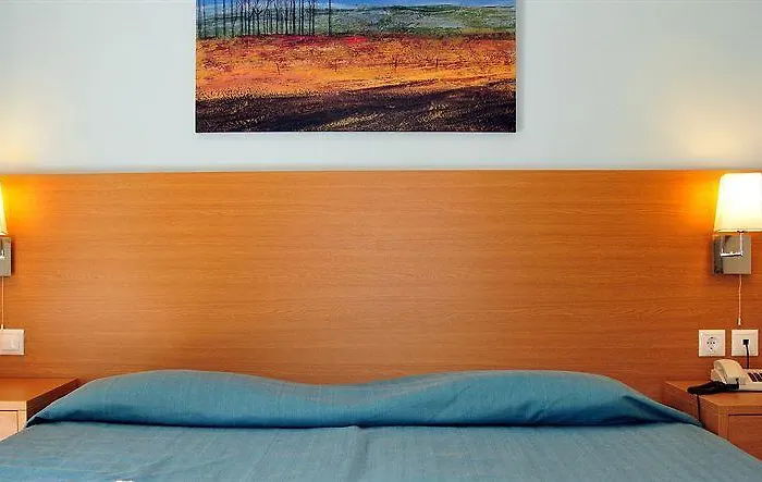 Aparthotel Acropolis 3*